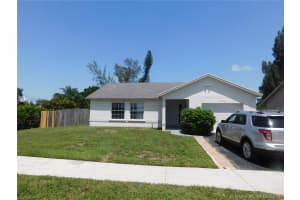 5702 SW 55th Ave, Davie, FL 33314, Sold 08/23/19