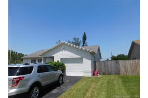 5702 SW 55th Ave, Davie, FL 33314, Sold 08/23/19