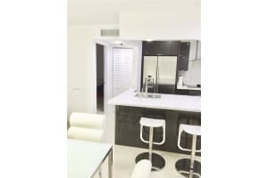 200 SE 15th Rd #10f, Miami, FL 33129, Sold 12/16/19