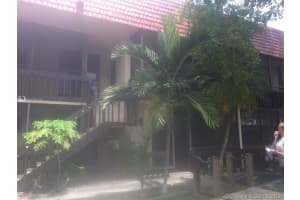 810 NE 199th St #106c, Miami, FL 33179, Sold 06/10/20