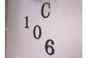 810 NE 199th St #106c, Miami, FL 33179, Sold 06/10/20
