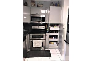 7698 NW 182nd Ln, Hialeah, FL 33015, Sold 10/18/19