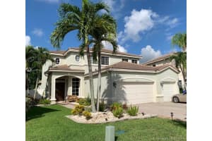 19492 SW 68th St, Fort Lauderdale, FL 33332, Sold 10/29/19