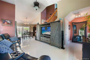 11725 SW 117th Ct, Miami, FL 33186, Sold 08/23/19