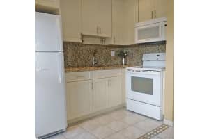 3121 S Ocean Dr, Hallandale Beach, FL 33009, Sold 08/21/19