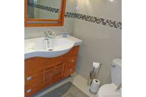 3121 S Ocean Dr, Hallandale Beach, FL 33009, Sold 08/21/19