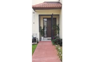 6624 NW 188th Ln, Hialeah, FL 33015, Sold 09/09/19