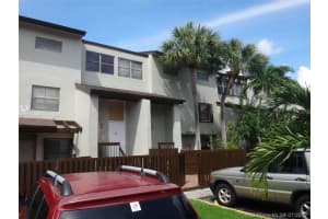 10000 NW 9th St Cir, Miami, FL 33172, Sold 09/06/19