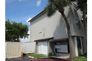 10000 NW 9th St Cir, Miami, FL 33172, Sold 09/06/19