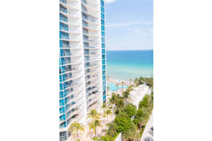 3505 S Ocean Dr, Hollywood, FL 33019, Sold 02/14/20
