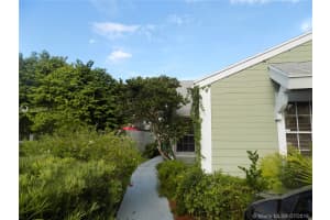 940 SW 111th Way, Davie, FL 33324, Sold 11/08/19