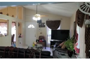 1400 SW 87th Ave, Pembroke Pines, FL 33025, Sold 10/03/19