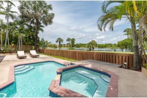 15995 SW 109th St, Miami, FL 33196, Sold 12/06/19