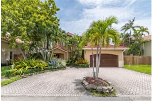 15995 SW 109th St, Miami, FL 33196, Sold 12/06/19