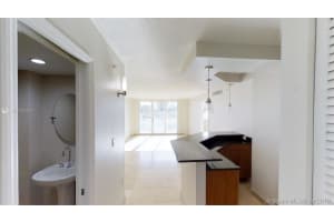 6917 Collins Ave, Miami Beach, FL 33141, Sold 12/15/19