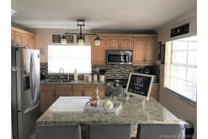 8215 NW 192nd Terrace, Hialeah, FL 33015, Sold 12/10/19