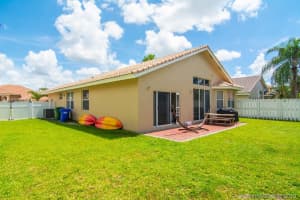 11610 SW 10th St, Pembroke Pines, FL 33025, Sold 09/10/19
