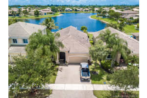 6308 SW 194th Ave, Fort Lauderdale, FL 33332, Sold 10/30/19