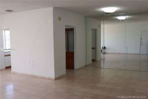 9175 Fontainebleau Blvd, Miami, FL 33172, Sold 08/20/19