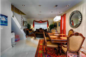 3859 San Simeon Cir, Weston, FL 33331, Sold 11/27/19