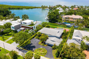 870 Harbor Dr, Key Biscayne, FL 33149, Sold 09/26/19