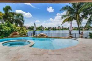 8743 Estada Cir, Hollywood, FL 33024, Sold 09/27/19