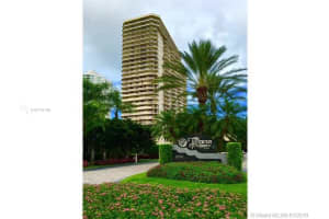 20191 E Country Club Dr, Miami, FL 33180, Sold 09/02/20