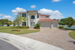 7631 Cavalia Dr, Davie, FL 33314, Sold 09/16/19