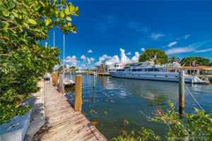 3201 Beacon St, Pompano Beach, FL 33062, Sold 08/19/20