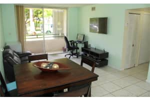 8320 NW 8th St, Miami, FL 33126, Sold 09/23/19