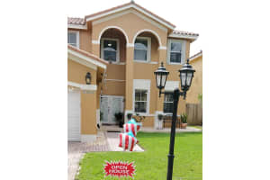 15868 SW 61st St, Miami, FL 33193, Sold 07/08/20