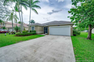 19467 NW 24th Pl, Pembroke Pines, FL 33029, Sold 10/08/19