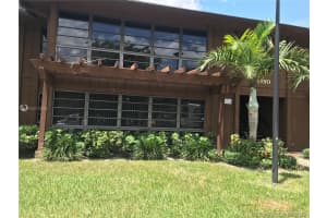 4990 NW 102nd Ave, Doral, FL 33178, Sold 09/13/19