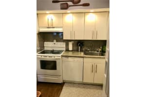 4990 NW 102nd Ave, Doral, FL 33178, Sold 09/13/19