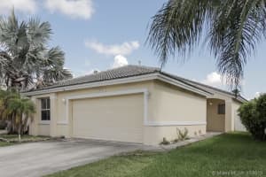 9841 Red Heart Ln, Tamarac, FL 33321, Sold 11/11/19