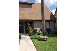 311 Sandtree Dr, Palm Beach Gardens, FL 33403, Sold 08/28/19
