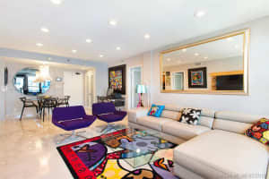 5225 Collins Ave, Miami, FL 33140, Sold 07/01/21
