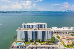 7501 E Treasure Dr #10p, North Bay Village, FL 33141, Sold 01/15/20