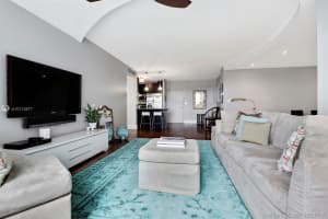 7441 Wayne Ave #9d, Miami, FL 33141, Sold 10/04/19