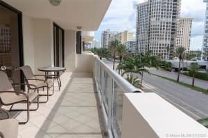 5757 Collins Ave # 305, Miami Beach, FL 33140, Sold 06/04/21