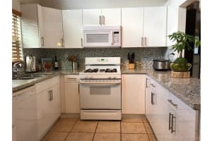 11309 SW 112th Cir Ln E, Miami, FL 33176, Sold 09/30/19