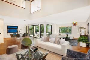 2000 S Bayshore Dr, Miami, FL 33133, Sold 01/23/20