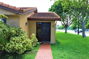 10908 NW 7th St, Miami, FL 33172, Sold 09/05/19