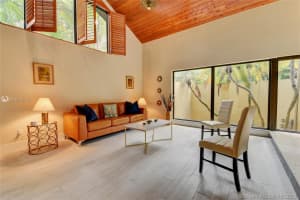350 Campana Ave, Coral Gables, FL 33156, Sold 02/28/20