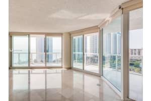 16400 Collins Ave, Sunny Isles Beach, FL 33160, Sold 11/08/19