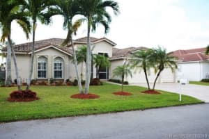 2710 Fairways Dr, Homestead, FL 33035, Sold 12/13/19