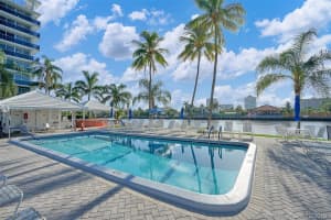 6393 Bay Club Dr, Fort Lauderdale, FL 33308, Sold 03/31/20