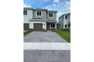 1885 SE 8th Pl, Homestead, FL 33035, Sold 08/19/20