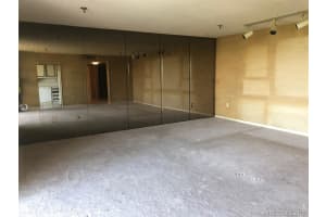 671 NE 195th St #304e, Miami, FL 33179, Sold 12/13/19