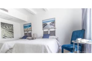 4130 Collins Ave, Miami Beach, FL 33140, Sold 12/04/19